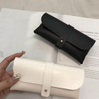 Étui à lunettes en cuir classique – Élégant et durable